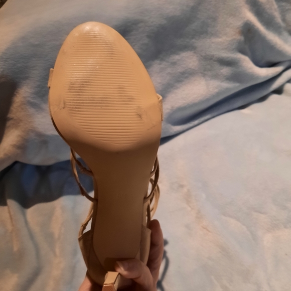 Steve Madden strappy shoes - Picture 3 of 5